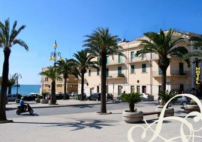 Hotel Villa Ada Поцало Екстериор снимка